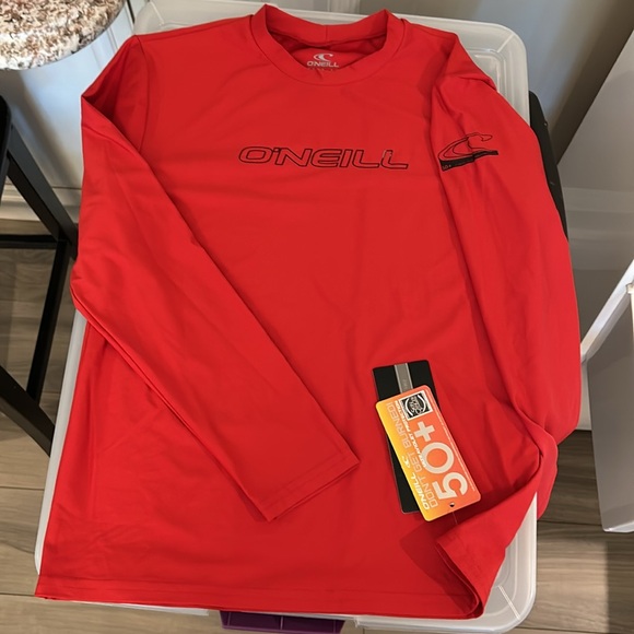 Boy’s O’Neill Rash guard Long Sleeve UPF 50 Red New w Tags - Picture 1 of 10